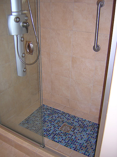 glass tile with seat